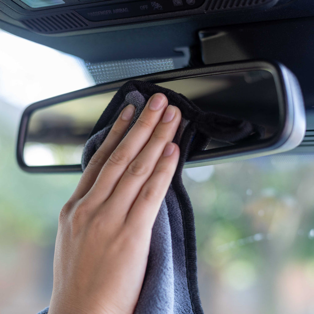 MOTIVITY 2 Pack Microfiber Detailing Cloths - Lint Free, Scratch Free - For Interior and Exterior Car Detailing